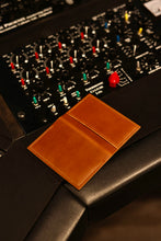 Load image into Gallery viewer, Lausten Wallet - HH -The Double Card