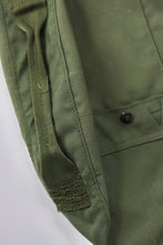 Load image into Gallery viewer, Seabag Crescent Bag