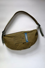 Load image into Gallery viewer, Seabag Crescent Bag
